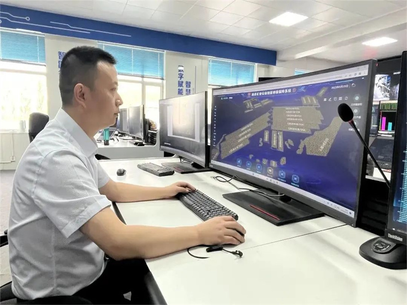 榆北涌鑫公司：科技賦能“透明地質(zhì)” 智慧礦山建設再提速.jpg